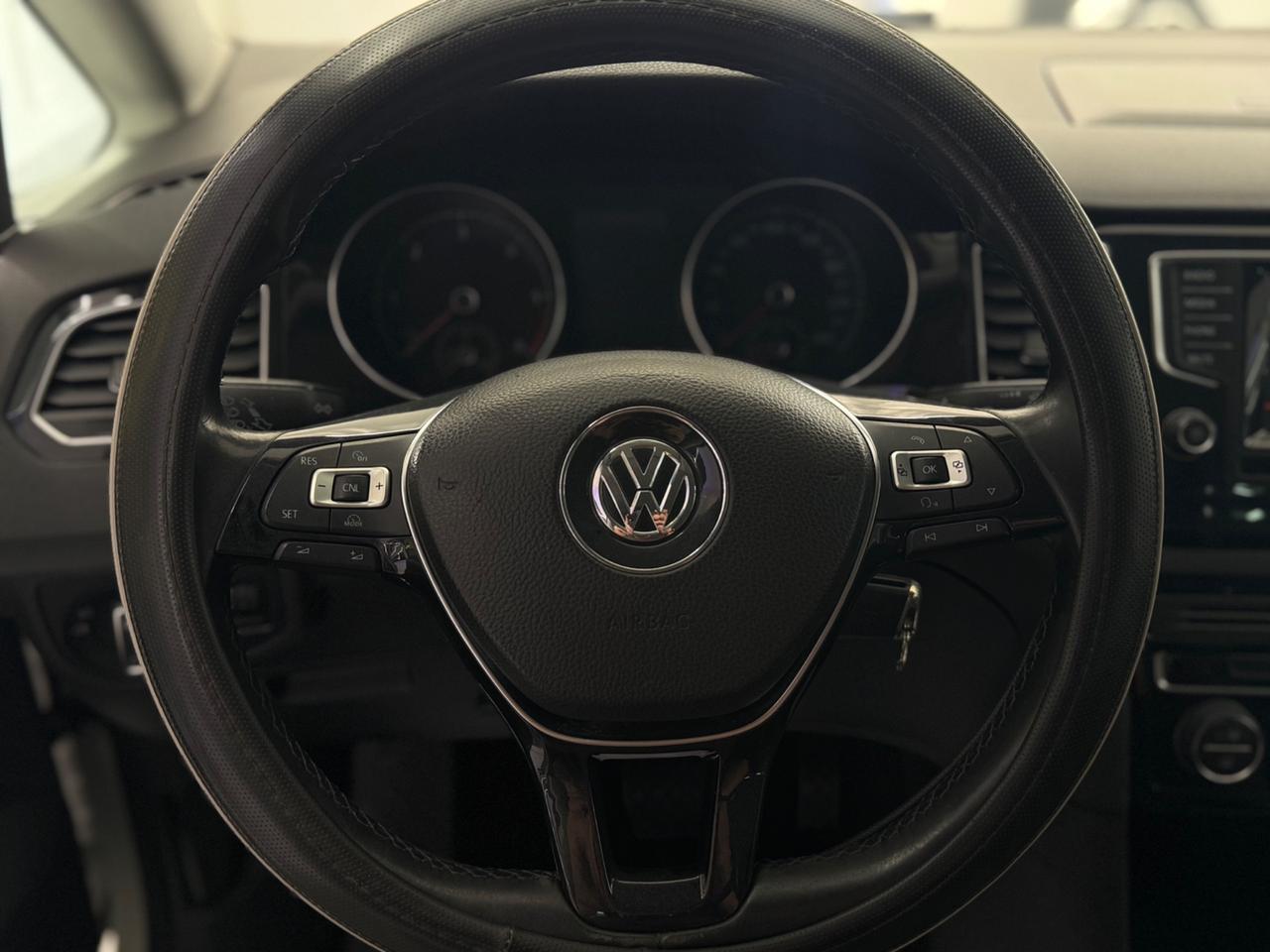 Volkswagen Golf Sportsvan 2.0 TDI DSG Highline BMT