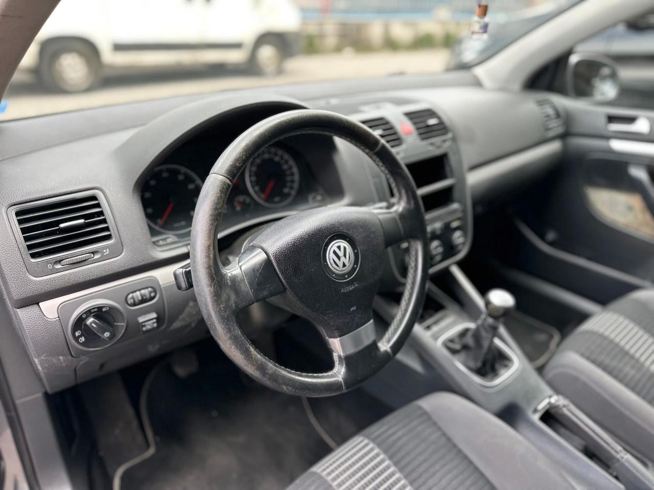 Volkswagen Golf 1.6 5p. United GPL NEOPATENTATI