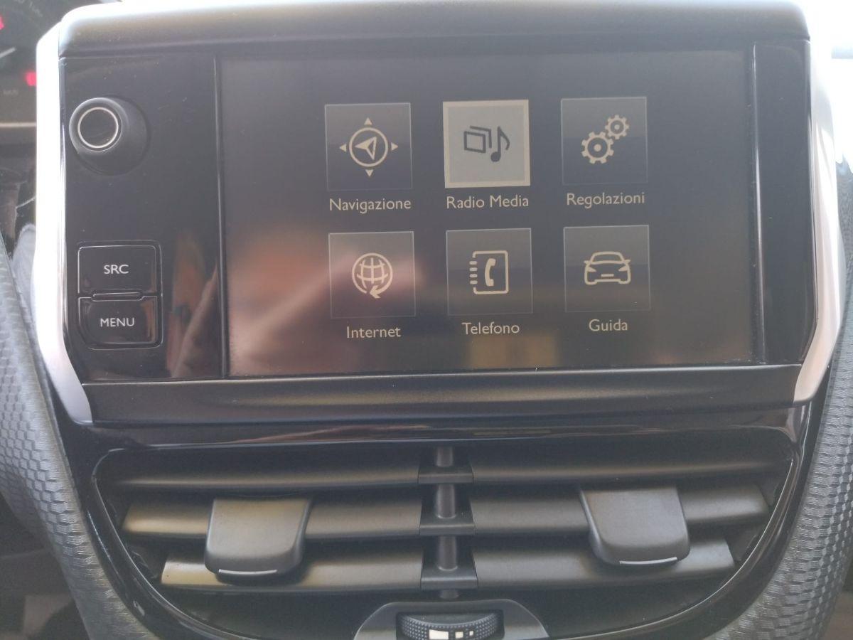 PEUGEOT 2008 BlueHDi 100 Allure NAV/SENS.