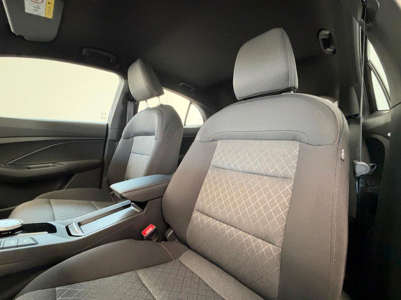 Mg MG3 1.5 hybrid+ Standard auto