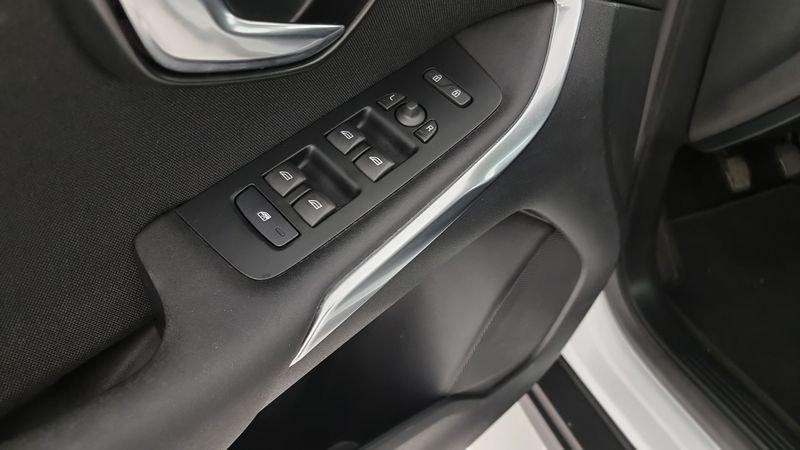 Volvo V40 Cross Country D2 Business Plus N1 Autocarro