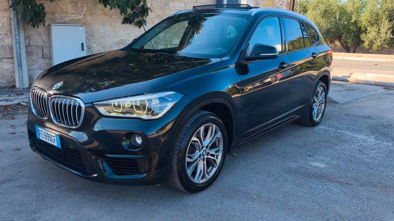Bmw X1 xDrive20d 190cv xLine 2016 TETTO PANORAMICO APRIBILE