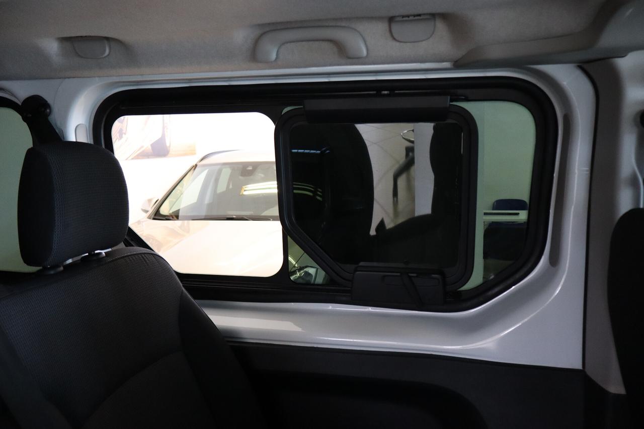 RENAULT TRAFIC PASSENGER 9 POSTI 2.0 BLUEDCI 150 CV L2 H1 EDC AUTHENTIQUE