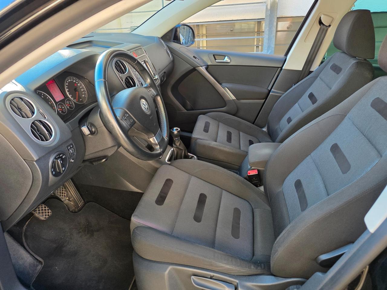 Volkswagen Tiguan 2.0 16V TDI DPF Sport & Style 4 motion