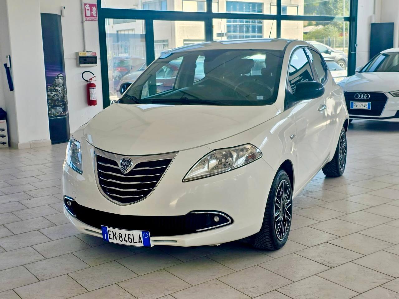 Lancia Ypsilon 1.2 69 CV 5 porte GPL Ecochic Gold