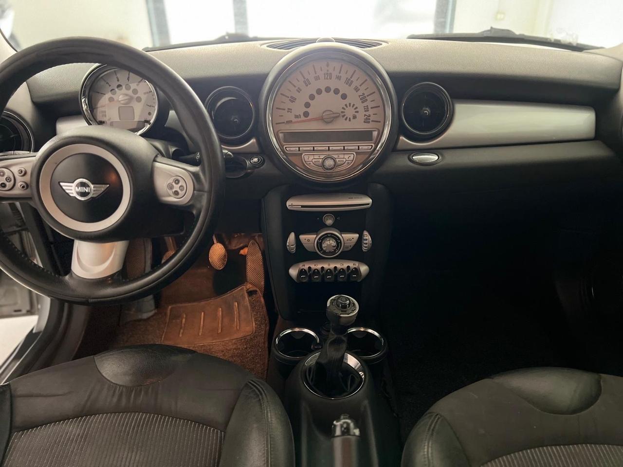 Mini Mini 1.6 16V Cooper D