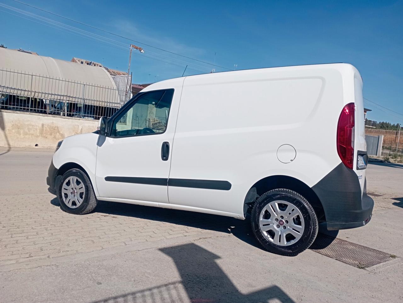 Fiat Doblo Doblò 1.6 MJT 120CV PC-TN Cargo Lamierato SX 3 Posti