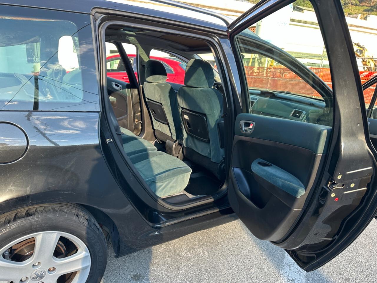 Peugeot 307 1.6 16V 5p. XR Km 100000