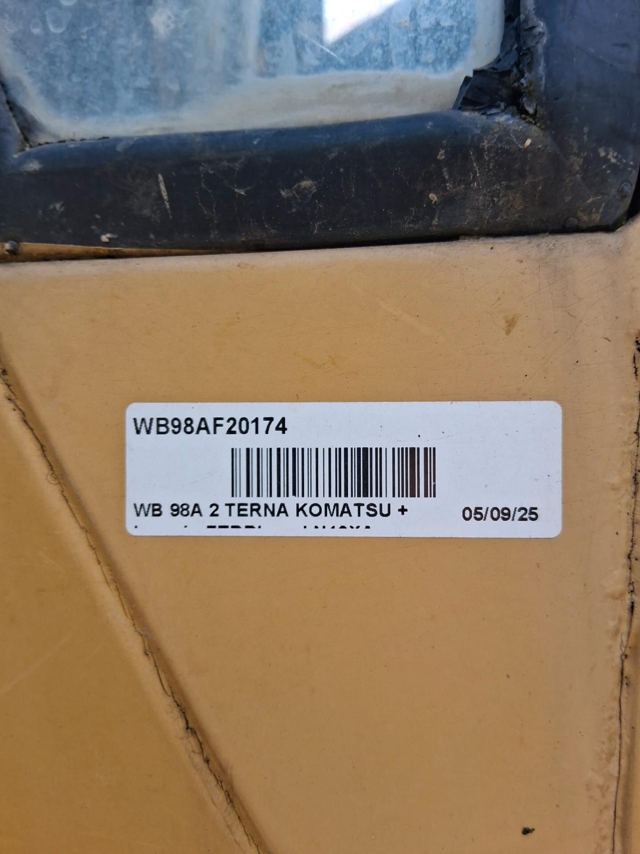 Komatsu WB98A