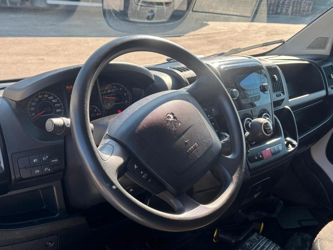 Peugeot Boxer 335 2.0 BlueHDi 130 CV PROLUNGATO