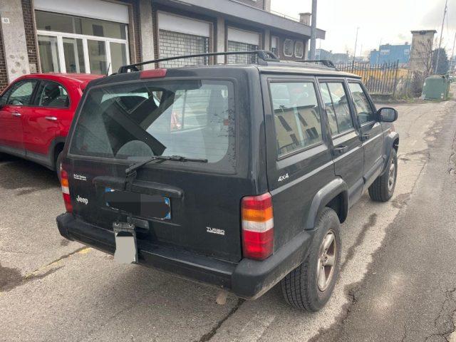 JEEP Cherokee 2.5 TD 5 porte Command-Trac Limited