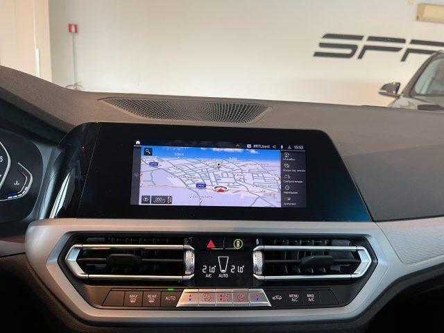 BMW 318 iA Touring Business Advantage StepTronic 156cv