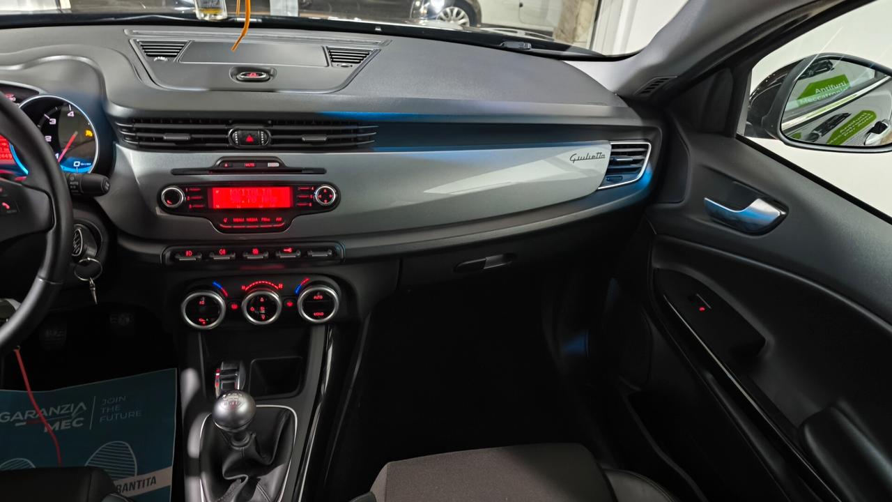 Alfa Romeo Giulietta 1.6 JTDm-2 105 CV Exclusive