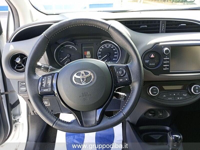 Toyota Yaris III 2017 5p Benzina 5p 1.5h Active my18