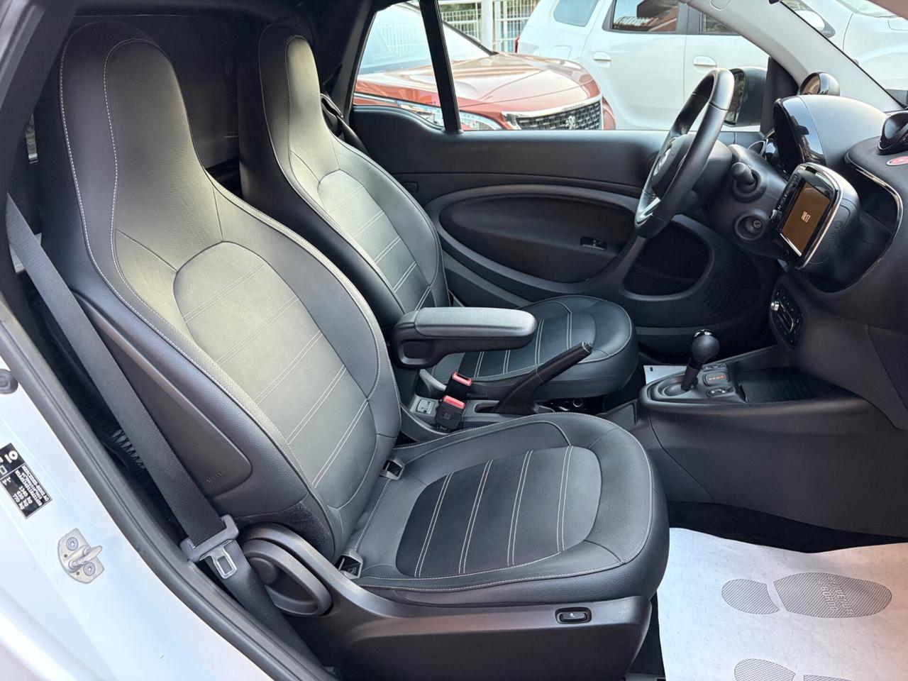 Smart ForTwo EQ cabrio Prime - SOLO 28.310Km !!