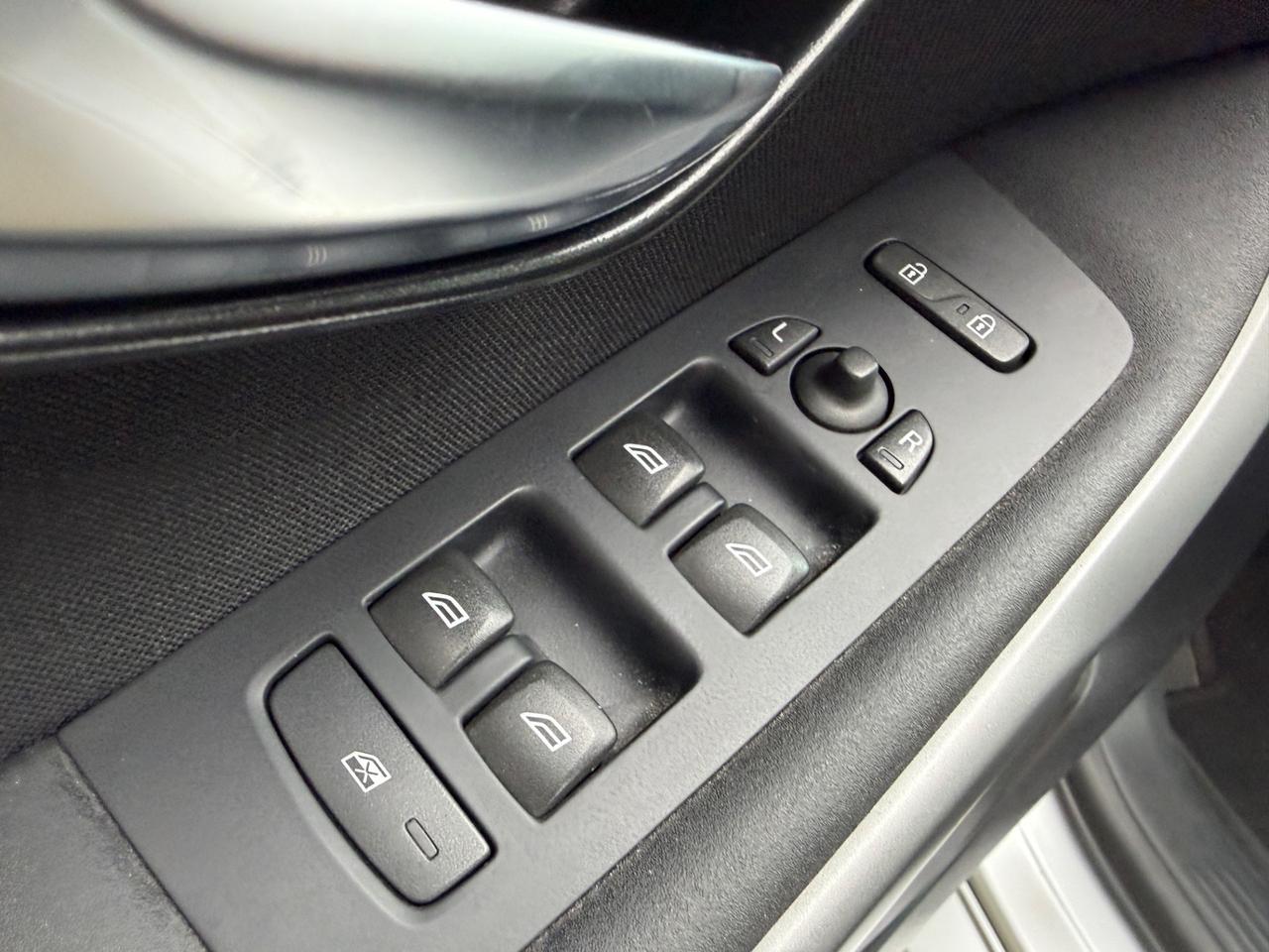 Volvo V40 D3 2.0 Diesel 88KW 6marce euro6b