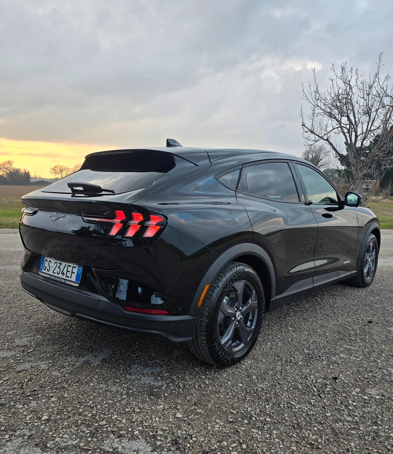 Ford Mustang MACH-E COME NUOVA