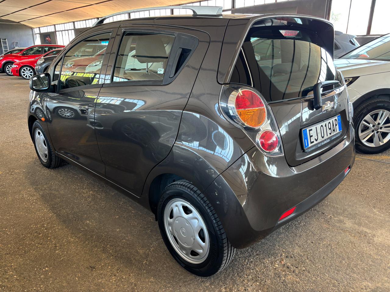 Chevrolet Spark 1.0 BENZINA LS 50KW 68 CV NEOPATENTATO