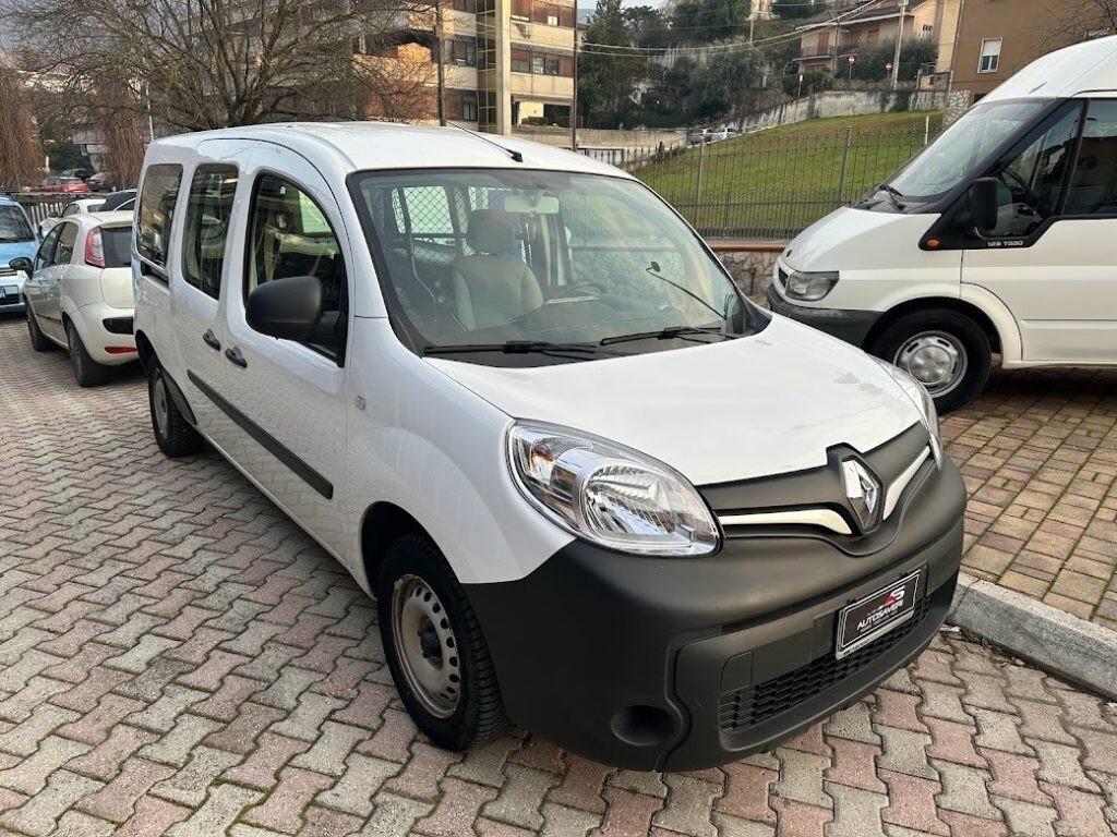 RENAULTKangooBluedCi95CVExpressMaxiFurgone