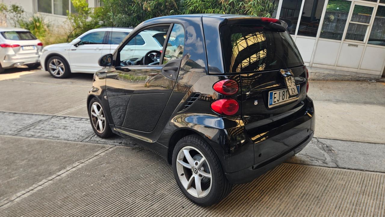 Smart ForTwo 1000 52 kW coupé passion