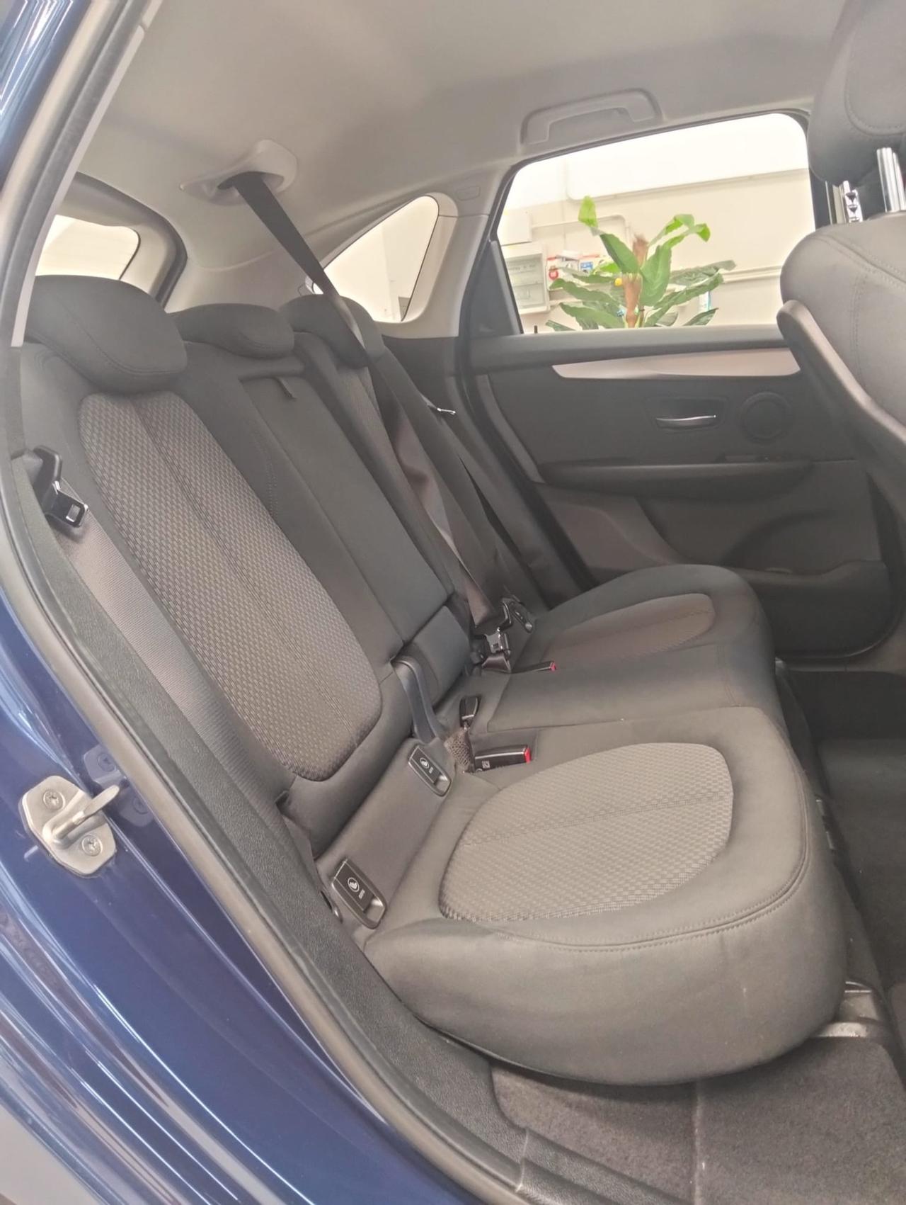 Bmw 216 216d Active Tourer Advantage