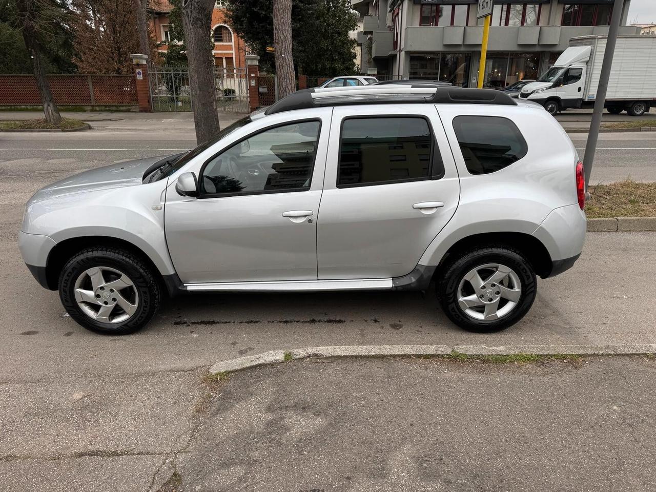 Dacia Duster 1.6 110CV 4x2 Lauréate GARANZIA 12 MESI
