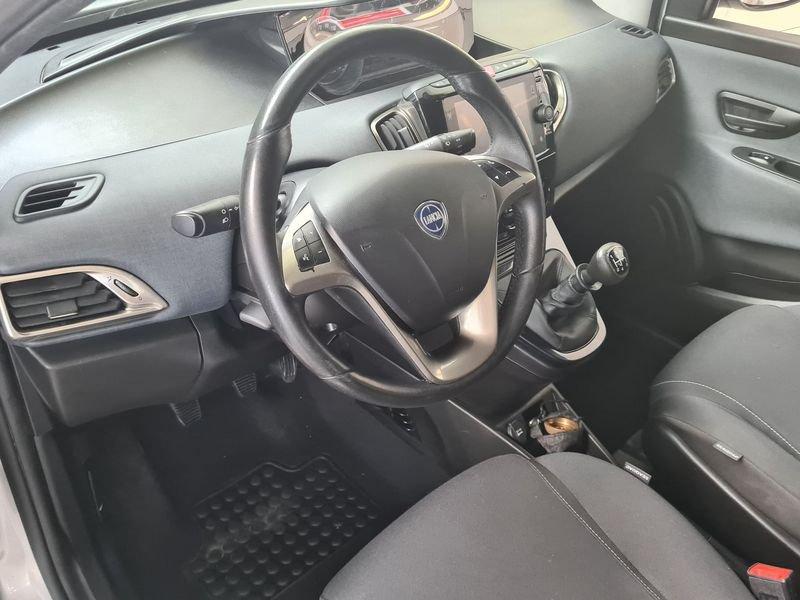 Lancia Ypsilon 1.2 69 CV 5 porte GPL Ecochic!OK NEO PATENTATI!