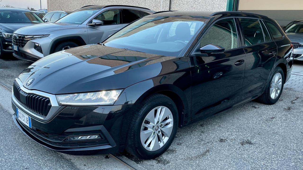 SKODA OCTAVIA SW 2.0 TDI EXECUTIVE 116CV - FULL LED, VIRTUAL COCKPIT, NEOPATENTATI