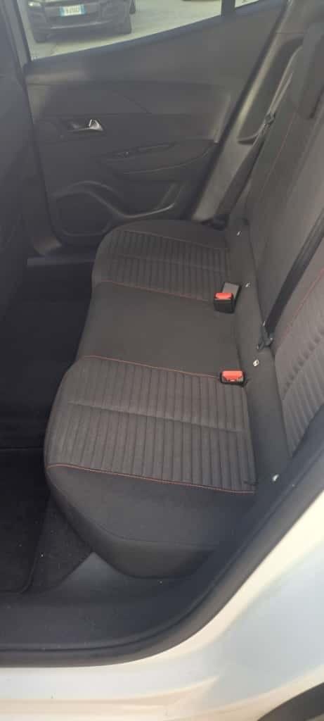 Peugeot 2008 PureTech 100 S&S Active