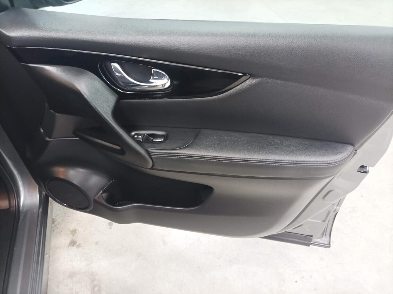 Nissan Qashqai 1.5 dCi Cv 110 Tekna 03/2016