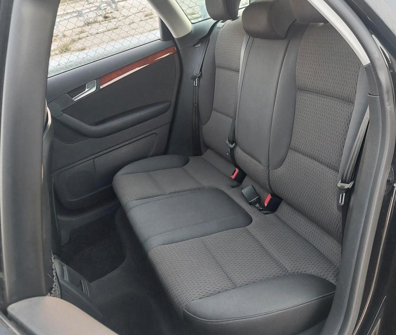 AUDI A3 SPORTBACK S.TRONIC -2.0 CAMBIO AUTOMATICO