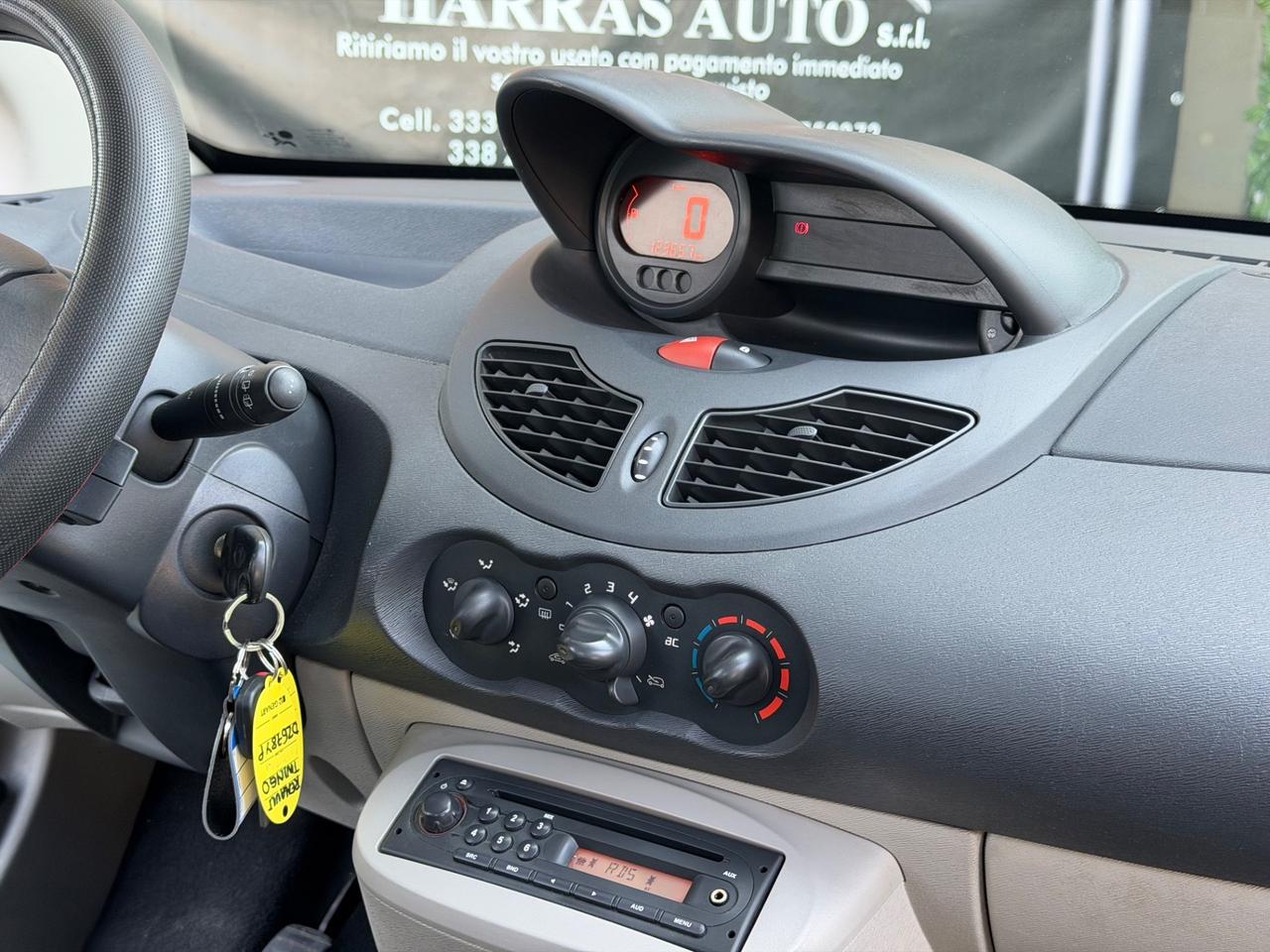 Renault Twingo 1.2 8V Le Iene