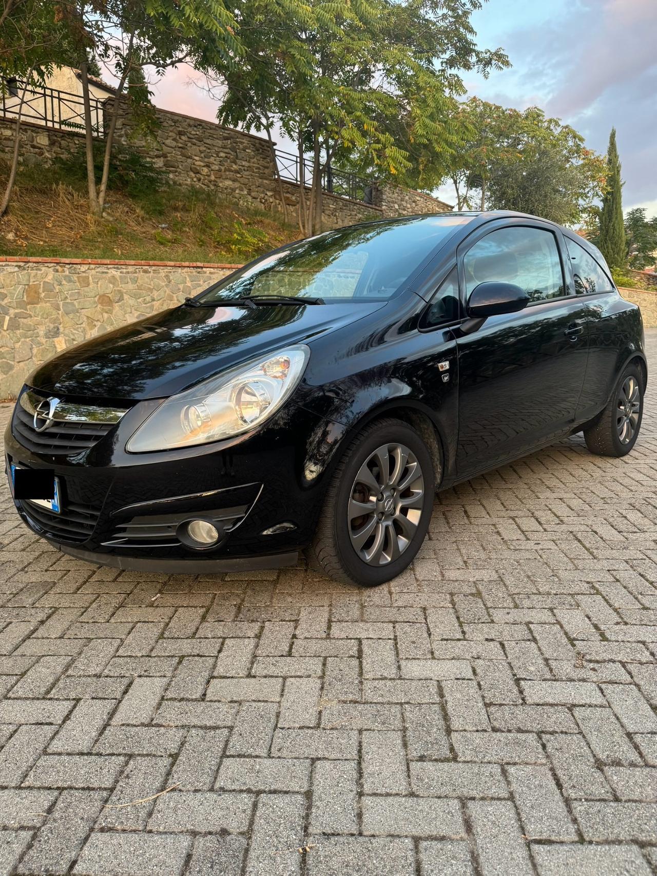 Opel Corsa 1.3 Multijet 75Cv 3Porte 2011