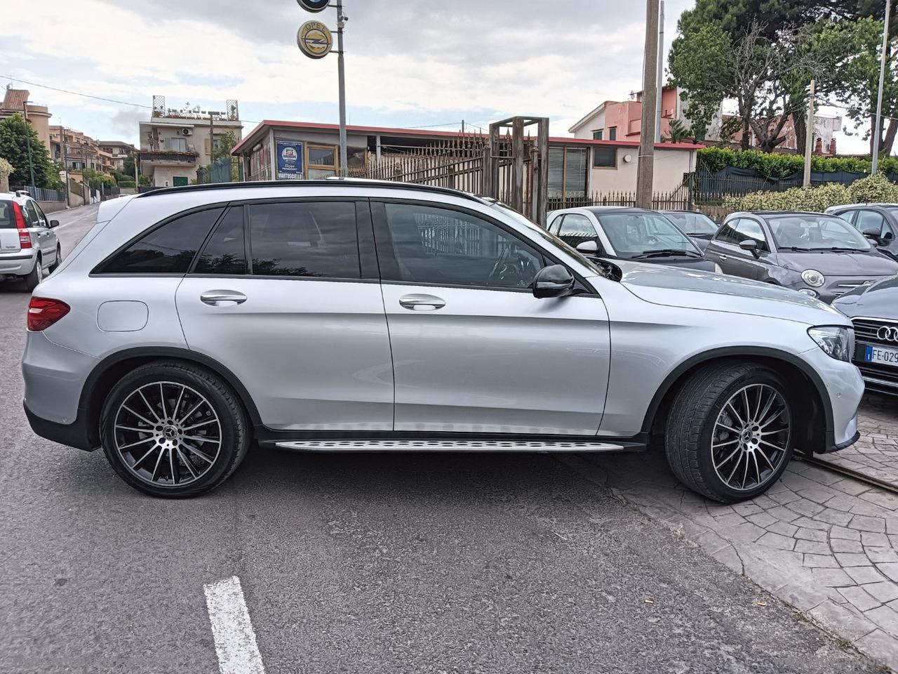 MERCEDES-BENZ GLC 250 d 4Matic Premium