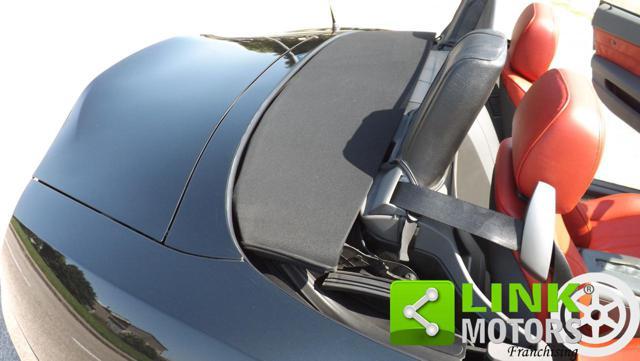 BMW Z4 ( E85 ) 2.2i roadster con interni in pelle rossa