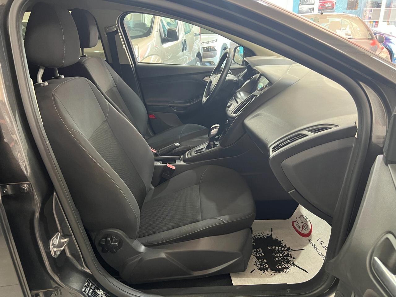 Ford Focus 1.5 120 CV - Powershift Titanium -2018