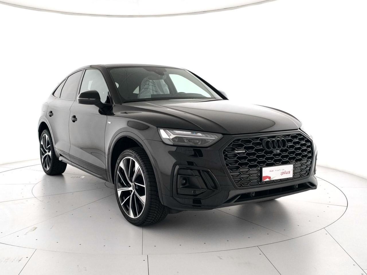 Audi Q5 sportback 40 2.0 tdi mhev 12v identity black quattro s-tronic