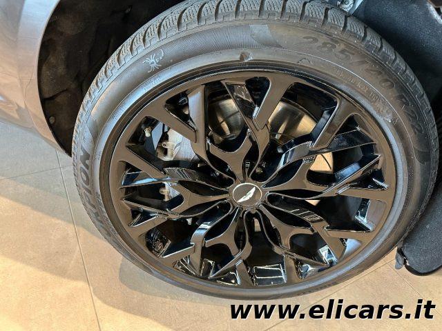 ASTON MARTIN DBX DBX Esemplare 1/500