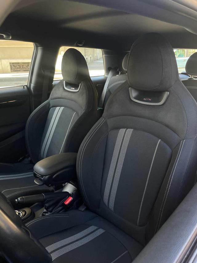MINI Cooper S 2.0 Cooper S JCW "PADDY HOPKIRK"edition