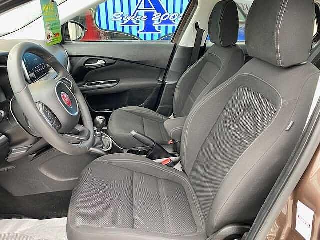 Fiat Tipo 1.6 Mjt S&S SW Lounge