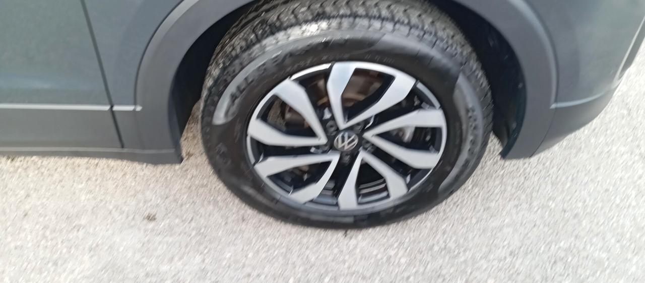 Volkswagen T-Cross 1.0 TSI 95 CV ACTIVE - GARANZIA