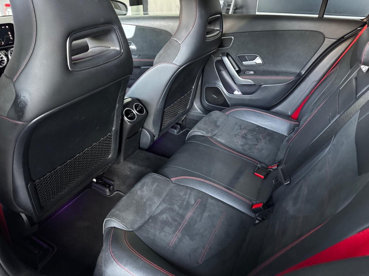 Mercedes-benz A 35 AMG premium plus