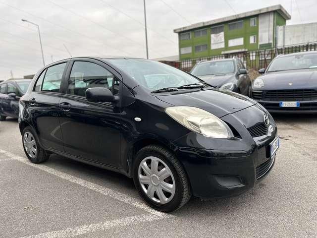 Toyota Yaris Yaris 5p 1.0 NEOPATENTATI