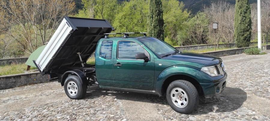 Nissan Navara 2.5 dCi RIBALTABILE CASSONE EXTRA -Clima-Motore Nuovo