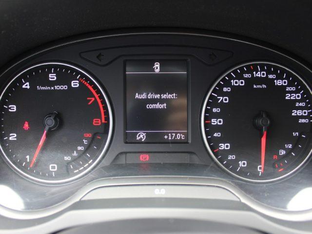 AUDI A3 1.2 TFSI 110 CV Business