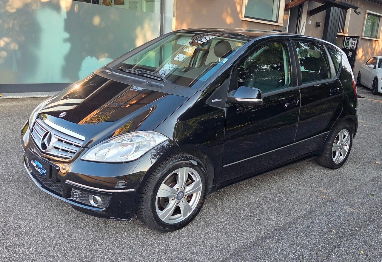 Mercedes-benz A 180 BlueEFFICIENCY Avantgarde
