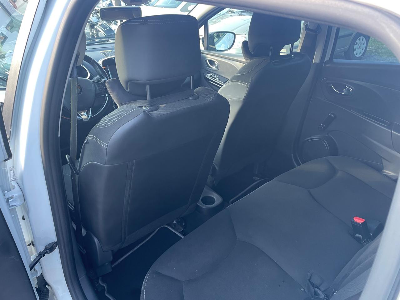 Renault Clio 1.2 16V 5 porte Dynamique