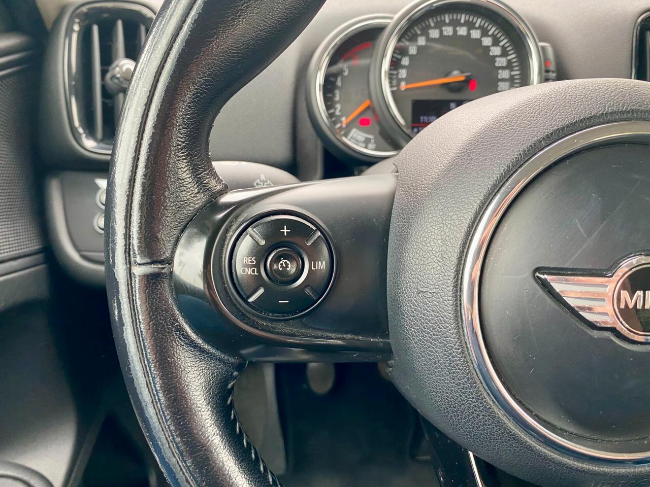 MINI Cooper D Countryman 2.0 Business 150cv IVA ESPOSTA