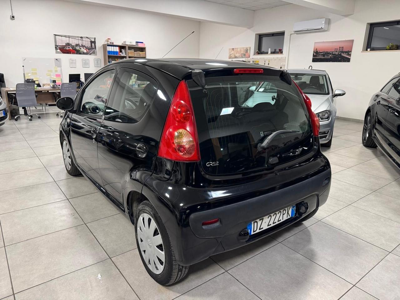 Peugeot 107 1.0 BENZINA 5P FRIZIONE NUOVA 2010