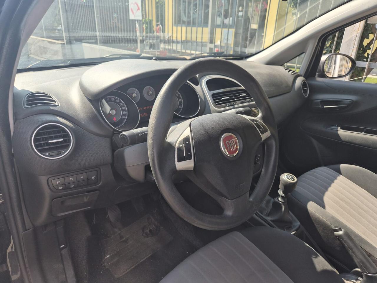 Fiat Punto 1.2 8V 5 porte Street